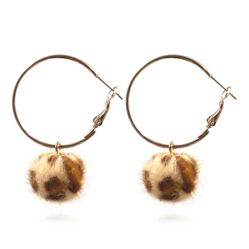 

Cute Earrings Pompom Ball Small Hoop Earrings Party Leopard Trendy Vintage Metal Gold Fashion Jewelry for Aretes Mujer Femme