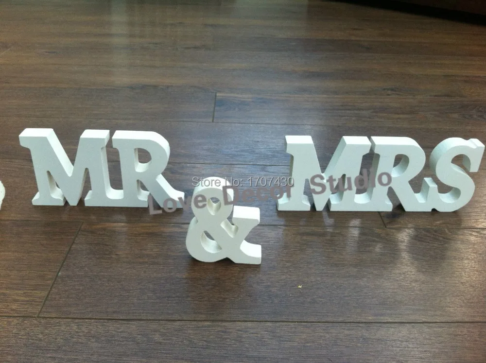 

PVC Letters Freestanding wedding decoration Mr & Mrs letters greatest gift.size 8cm*40cm