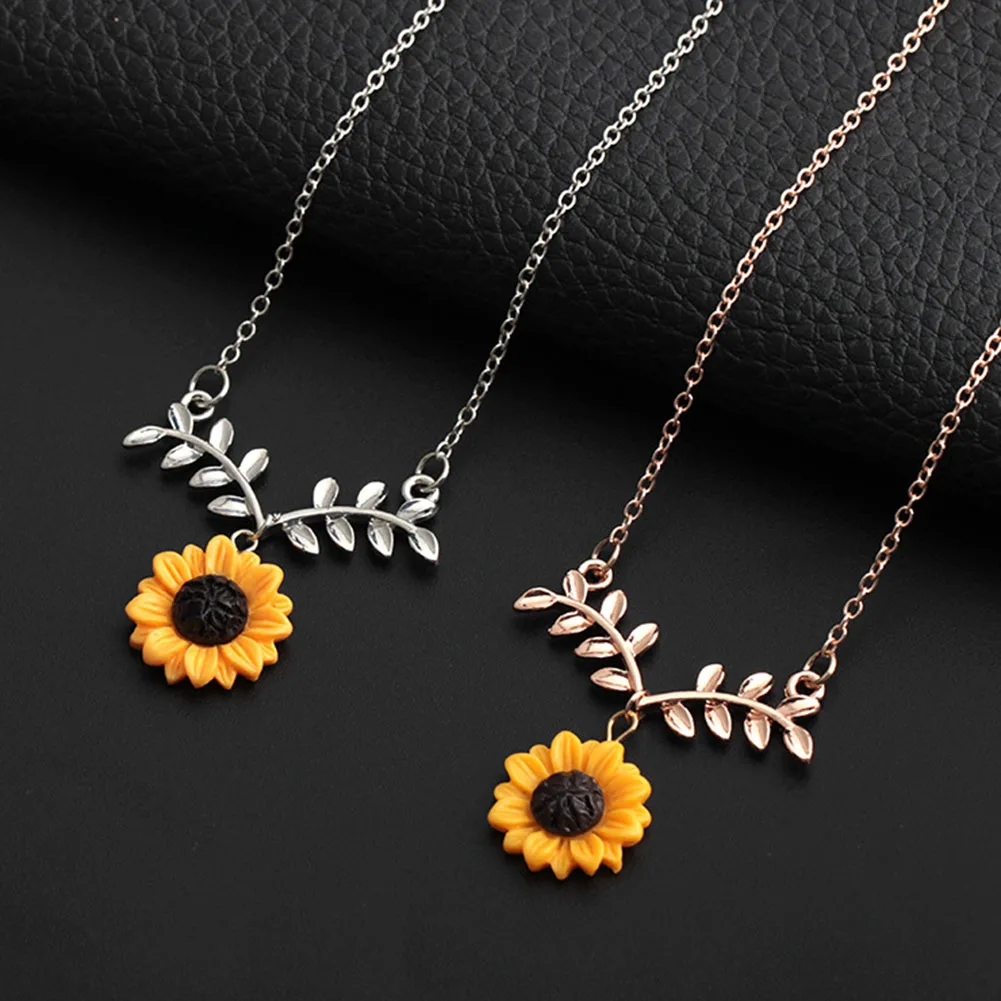 Fashion Sunflower Pendant Necklace For Women Jewelry Long Chain Collier