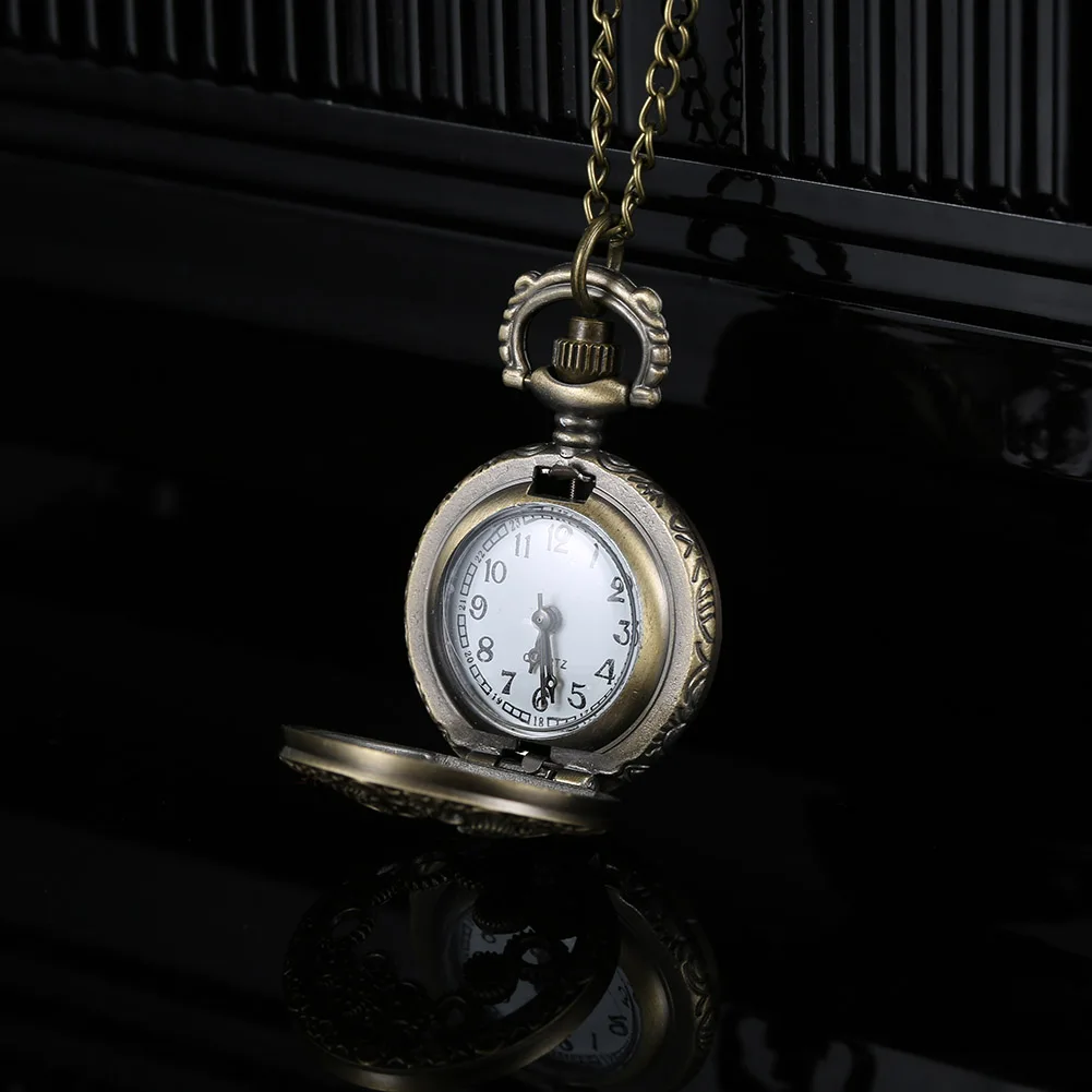 1 шт. мужские и женские бронзовые кварцевые карманные часы полые шестерни резной чехол с цепочкой LL@ 17