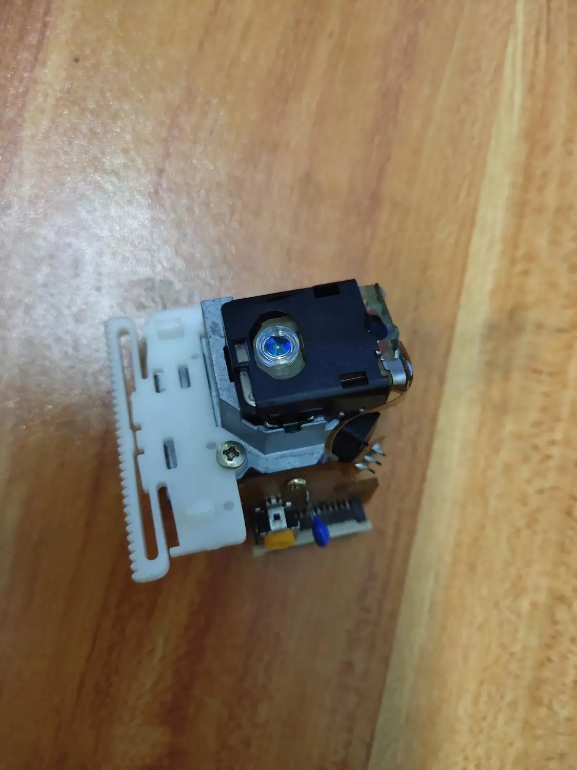

5pcs/lot OPTIMA-6S OPTIMA-6 OPT-6S OPT-6 JVC-6 OPT6S JVC6 JVC Radio CD Player Laser Lens Optical Pick-ups Bloc Optique