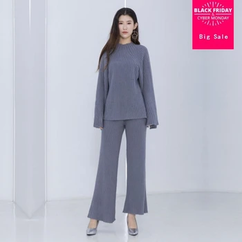 

2019 autumn winter Woolen Knitted warm Suit high collar Knit Sweater + Mink Cashmere split pants Leisure 2 pieces sets wq197