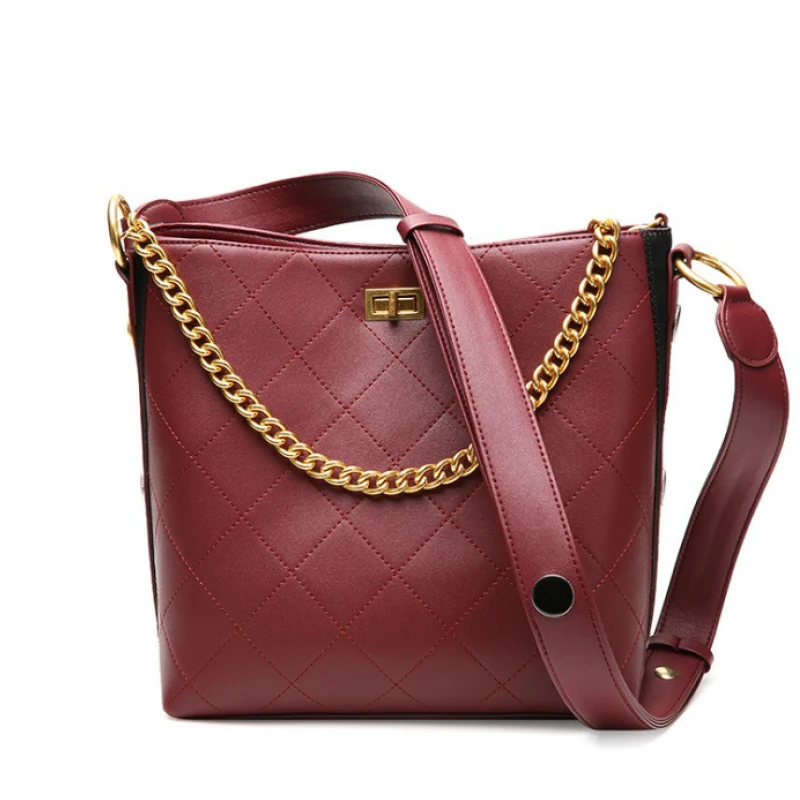 

New 2019 Genuine leather women handbag fashion shoulder Messenger bag Luxury brand Prismatic chain bag High capacity bucket bags