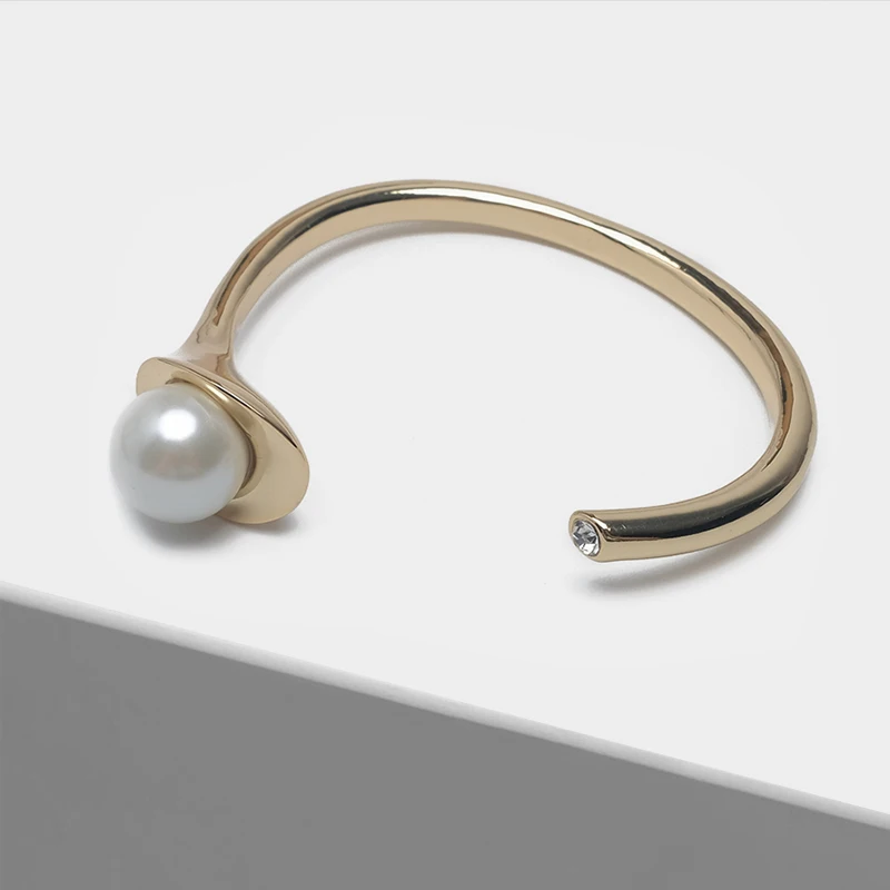 

Amorita boutique Stylish elegant lady bracelet in geometric shapes bangles