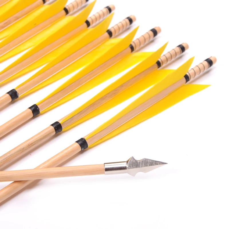 

12x 31" Wooden arrows yellow English-style feather Hunting arrows for Hunting or Archery Practice