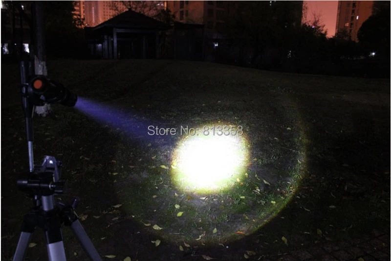 CREE led flashlight  (2).jpg