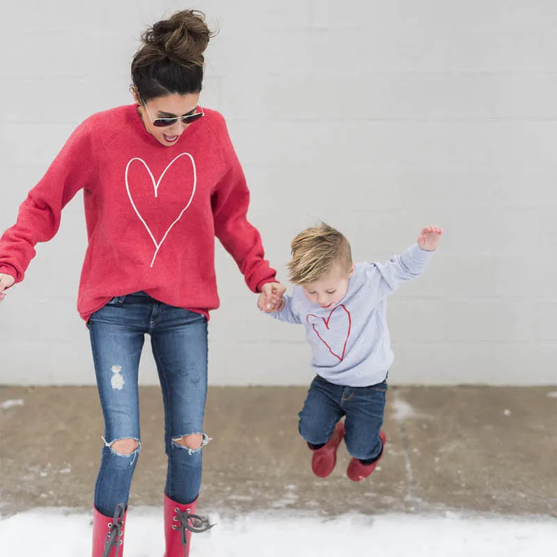 Family Matching Heart Print Tops-0