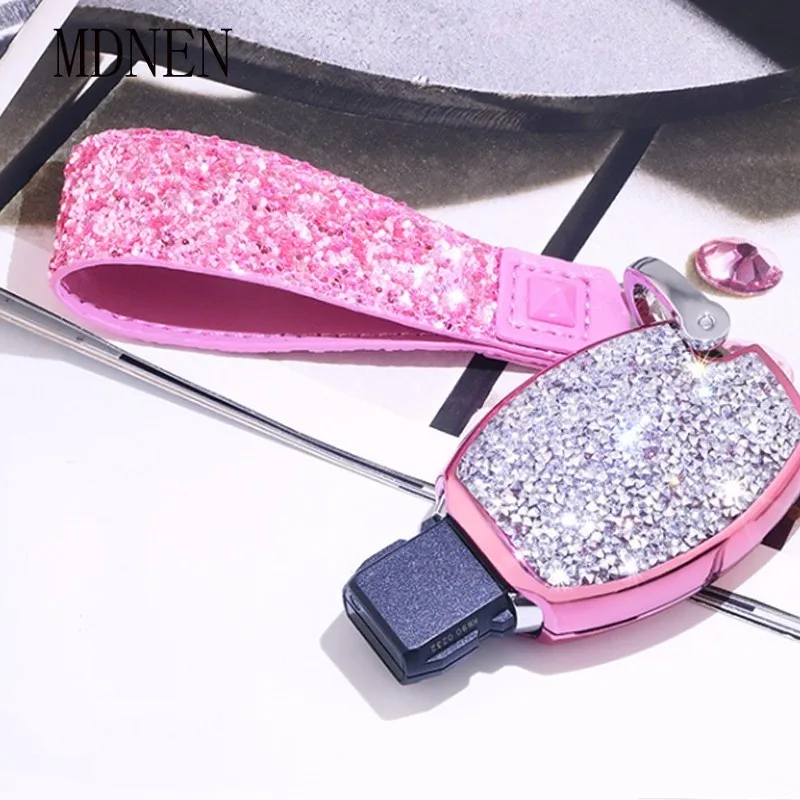 

Using the key package to apply the Mercedes Benz Key clasp, buckle belt drill, crystal insert, lady key chain protective sleeve