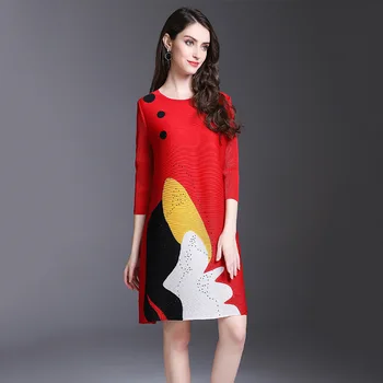 

Autumn Spring Fashion New Pleated Dress Mesh Stitching Drill Loose A-shaped Dress