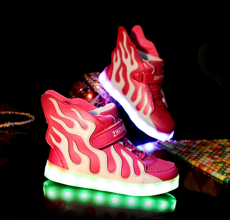 STRONGSHEN Green Kids Shoes with LED Lights Children Kids Sneakers with Wing Boys Girls Led Light Up Shoes USB Charging Warm extra wide children's shoes