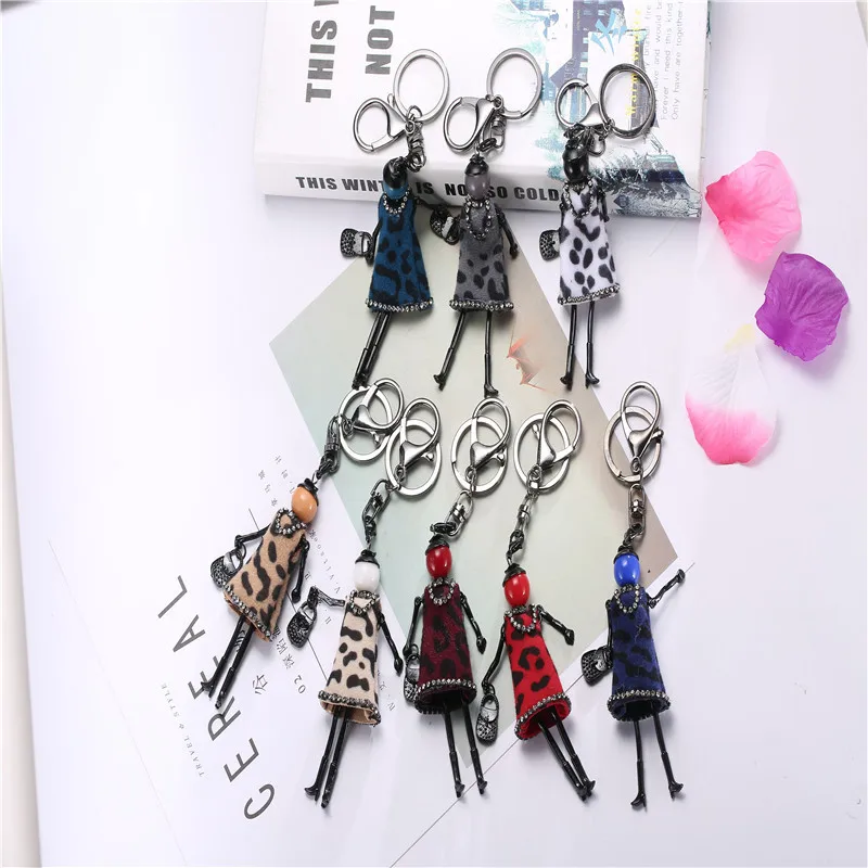 2017 new trinket cute car Keychain on the keys charm cat Keychain fluffy key chains for cars