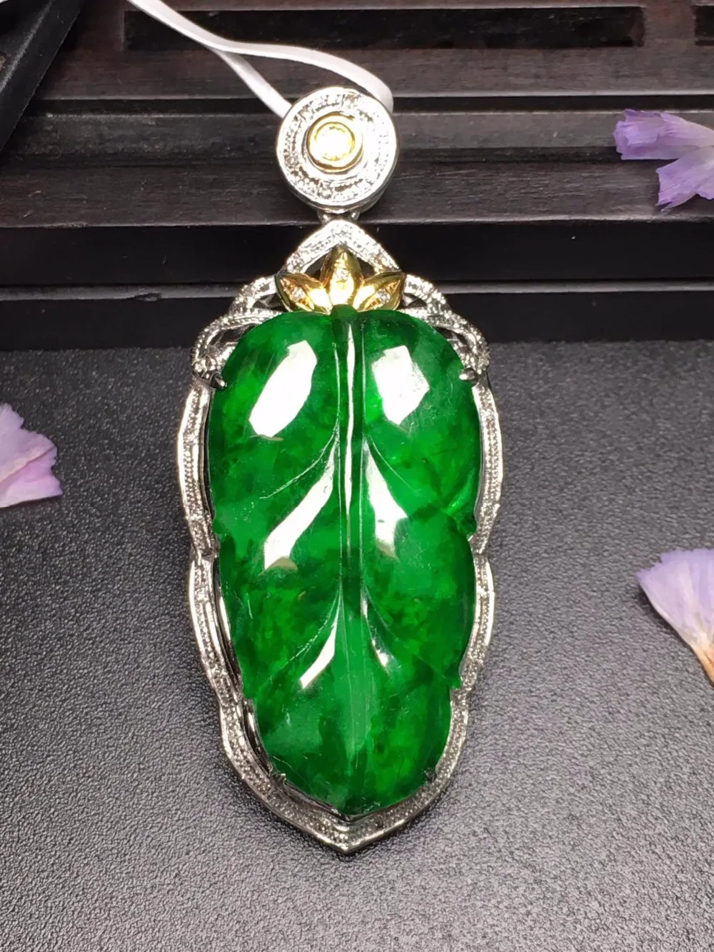 

420 Fine Jewelry Real Pure 18 K White Gold Jewelry Natural Burmes Jade Gemstones Jadite Female's Fine Women's Pendants Necklaces