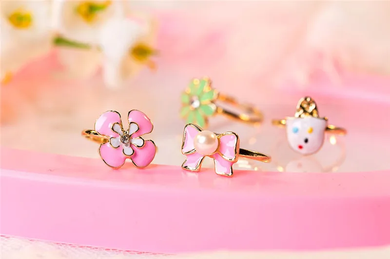 10PCs/Lot Hot Sale Kids Cute Cartoon Rings Flower Animal Shape Ring Set Mix Finger Jewelry Creative Accessories Girl Child Gifts