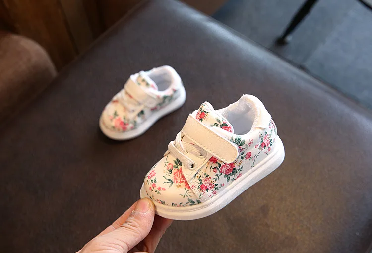 Sapatos de Bebê Sapatos de Menina de Flor do Bebê Menina Macio Sapatos Casuais Recém-nascido 0-3y 6 Primeiros caminhantes