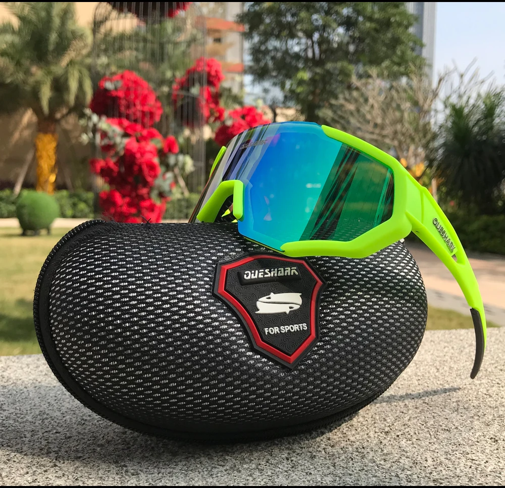 QUESHARK New Design Cycling Glasses For Men Women Full Covered Lens UV400 Polarized 3 or 4 Lens Total  QE42