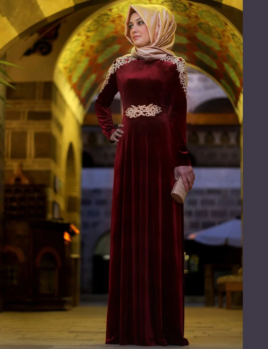 Charming Elegant Long Sleeve Dark Red Velvet Muslim Kaftan