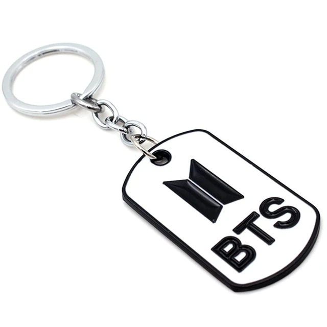 New BTS Bangtan Boys Metal Dog Tag Keychain Fashion Keyring Car Bag