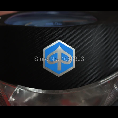 

1PCS Moto GP Helmet Motorcycle Oil Tank Motorbike Car Sticker Decals Reflective for Piaggio Vespa Logo Brushed 40x40mm