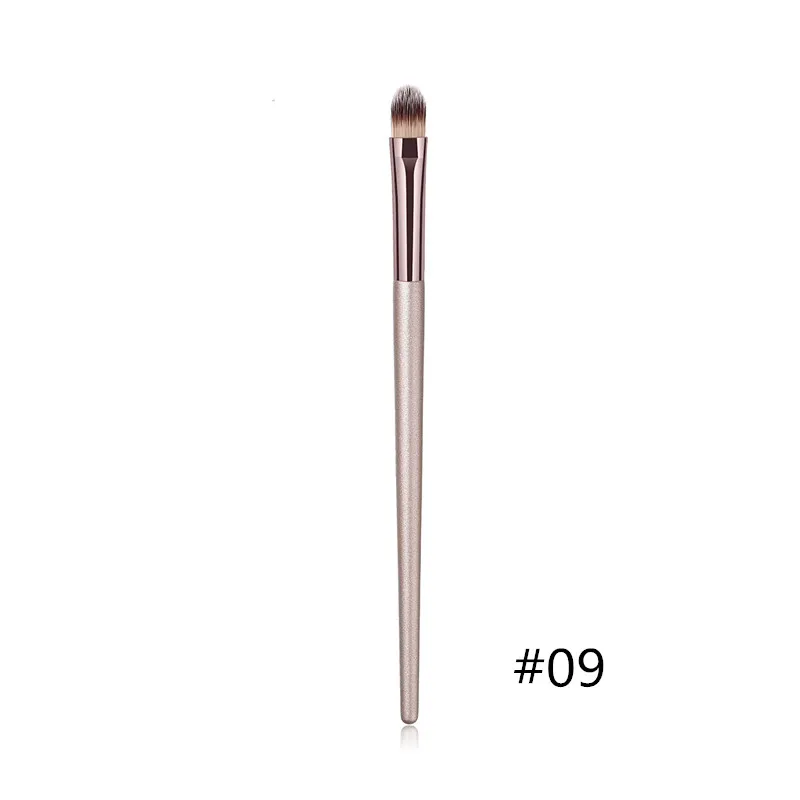 09-concealer brush