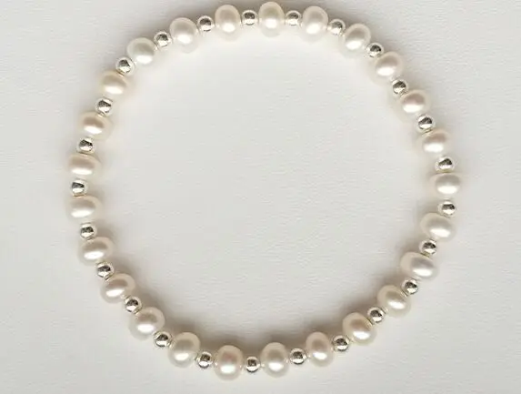 

CHARMING 7.5-8" 8-9MM SOUTH SEA WHITE PEARL BRACELET AAA