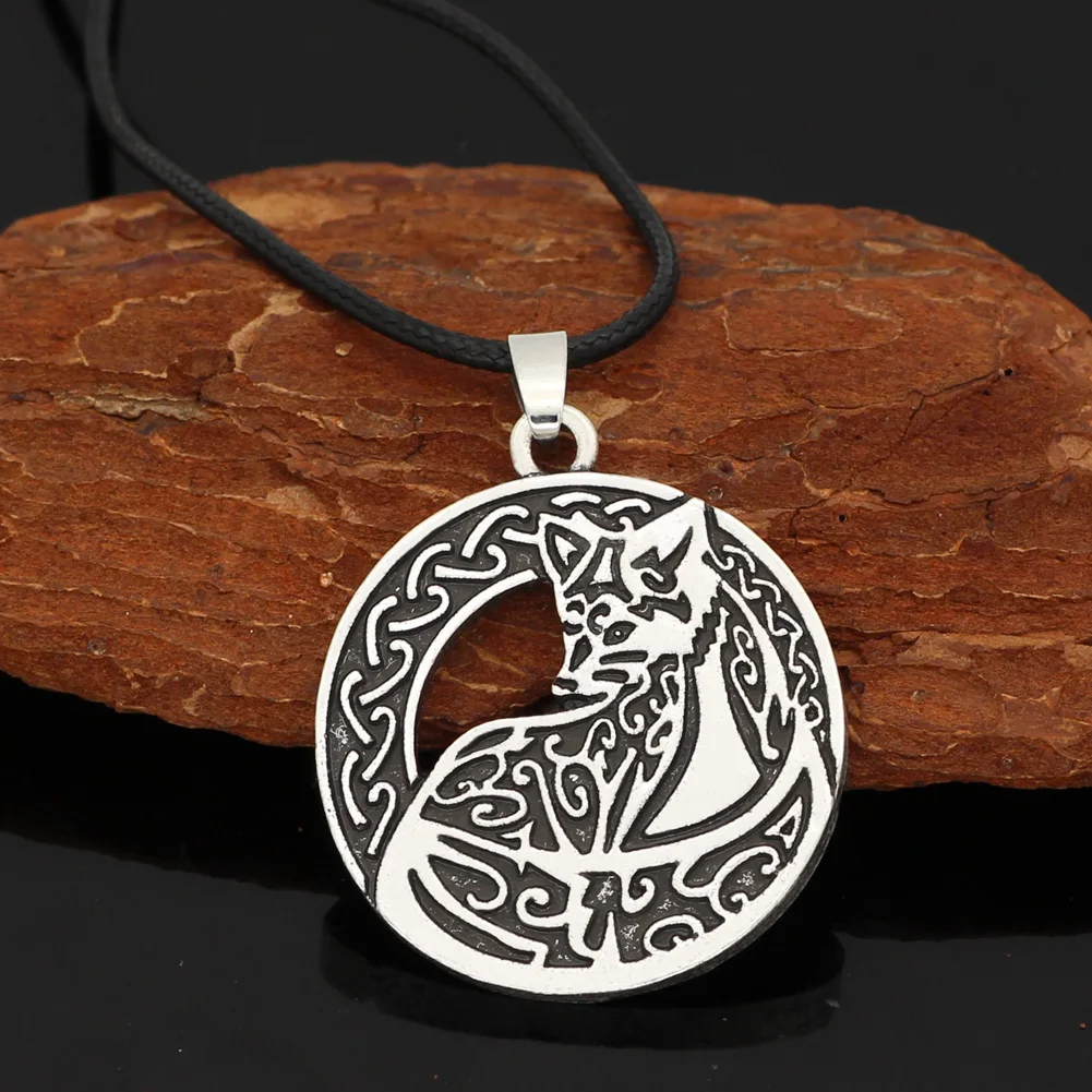 Кельтская лиса амулет с узелком кулон ожерелье