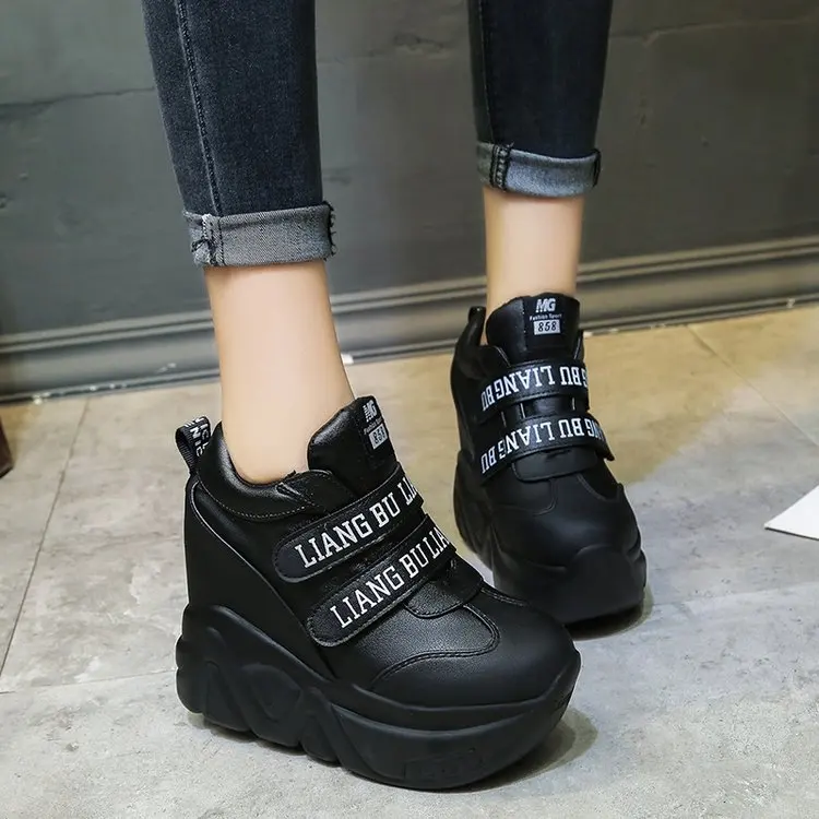 Lettres Décor Noir Sport Cachés Haute Des Talon Blanc De Cheville Bottes Wedge Chaussures forme Plate Femmes Super Sneakers q6UZIWOw