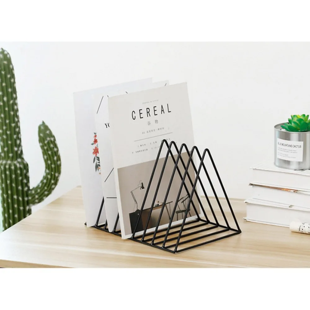جديد الشمال نمط بسيط ايكو الحديد الفن أشتات رف مجلة حامل كتب غرفة المعيشة رف التخزين سطح المكتب المنظم ديكور