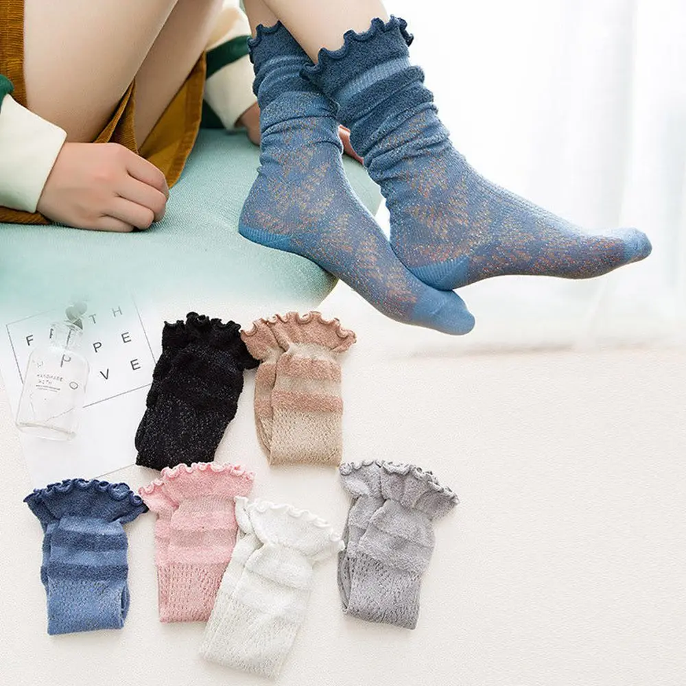 

Sexy Retro Lace Women Girl Socks Sweet Lolita Princess Lace Socks Elastic Fashion Lady Soft Black Lace Ruffle Middle Ankle Socks