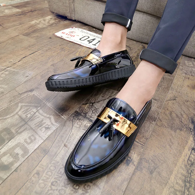 

Men Patent Leather Shoes For Men 2019 Spring Pointed Toe Casual Business Formal Men Shoes Wedding Party Dress Shoes 226