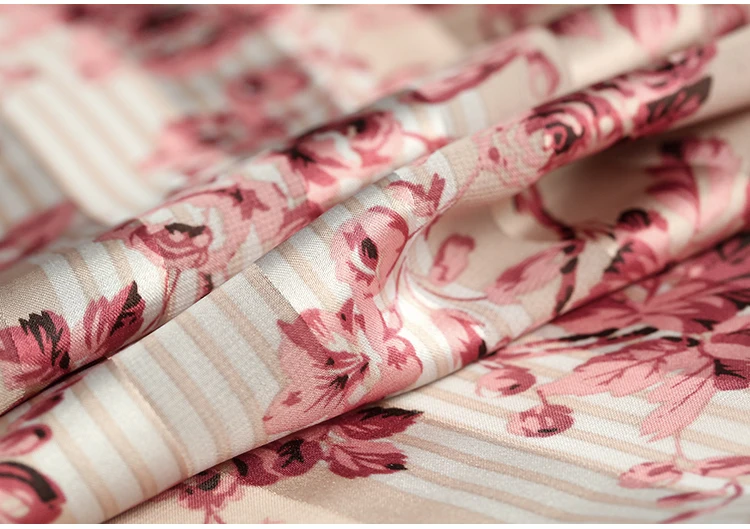 143 см ширина 190 г/м Вес розовый цветочный принт полиэстер шифоновая ткань для весны и лета платье рубашка куртка E994