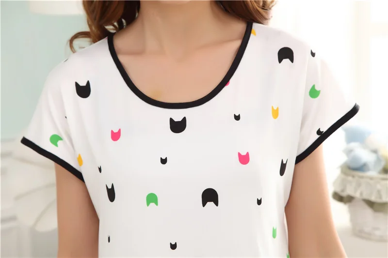 1042--527736930444_detail_35