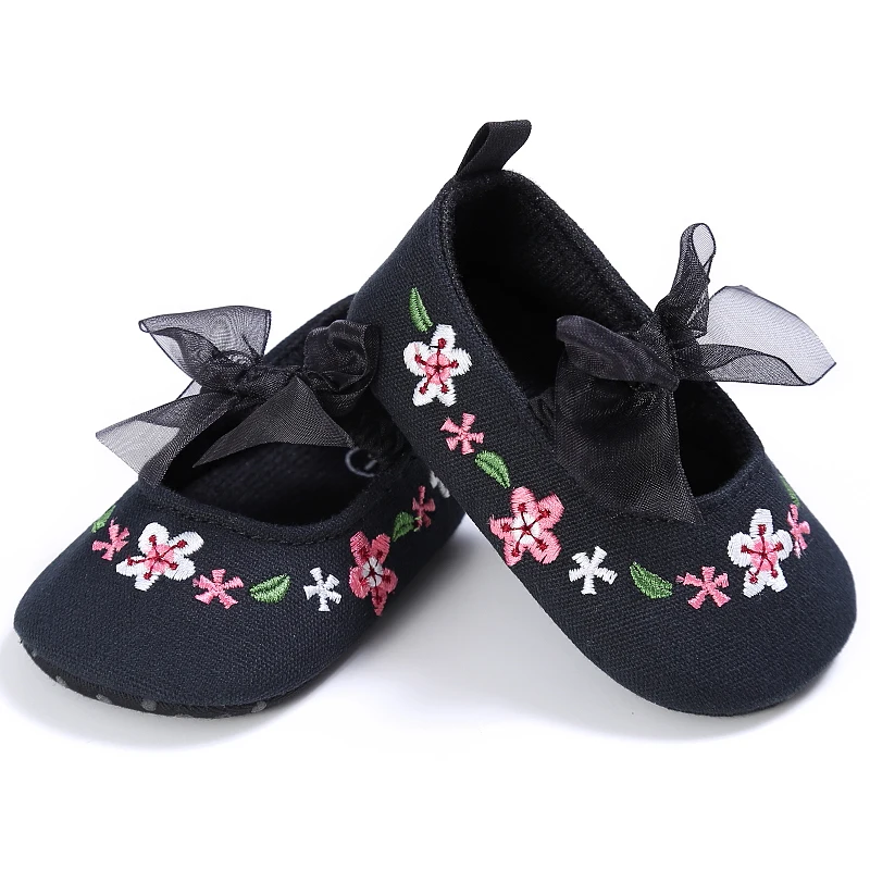 

Shoes for Girls Crib Shoes Mary Jane Flats Shoes Soft Sole Kids Newborn Infant Toddler Flower Casual House Footgear 0-18 Months