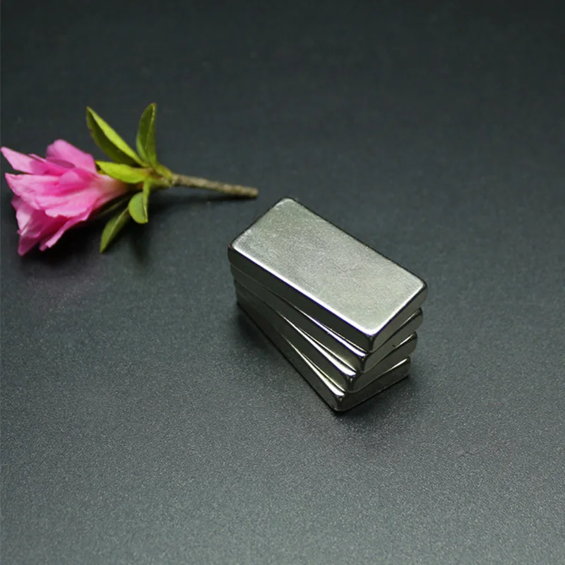 

20pcs 30 x 15 x 5mm N35 Strong Powerful Small Rare Earth Permanet Magnet Block Neodymium Magnet Fridge 30 x 15 x 5mm