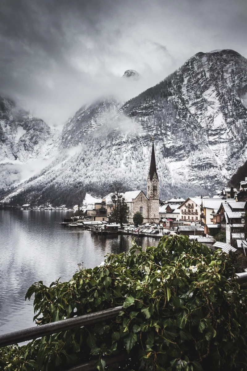 Hallstatt Австрия Красивая природа озеро Маунт маленький городок гостиной дома стены