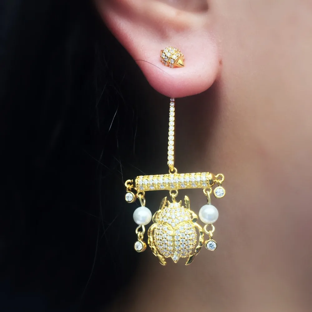 

Beetle earrings with micro-inlaid zircon golden crystal pearl asymmetric eardrop