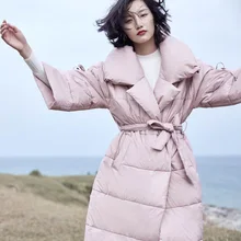 RC011 Новое поступление Модная Повседневная Длинная свободная куртка-пуховик с отложным воротником и рукавом три четверти на белом гусином пуху пальто для женщин зима