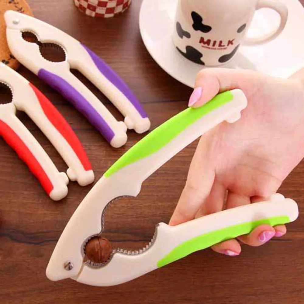 

1PC Zinc Alloy Nutcracker Walnut Pecan Opener Sheller Plier Clip Kitchen Gadget Kichen Accessories Kichen Tool Cosas De Cocina
