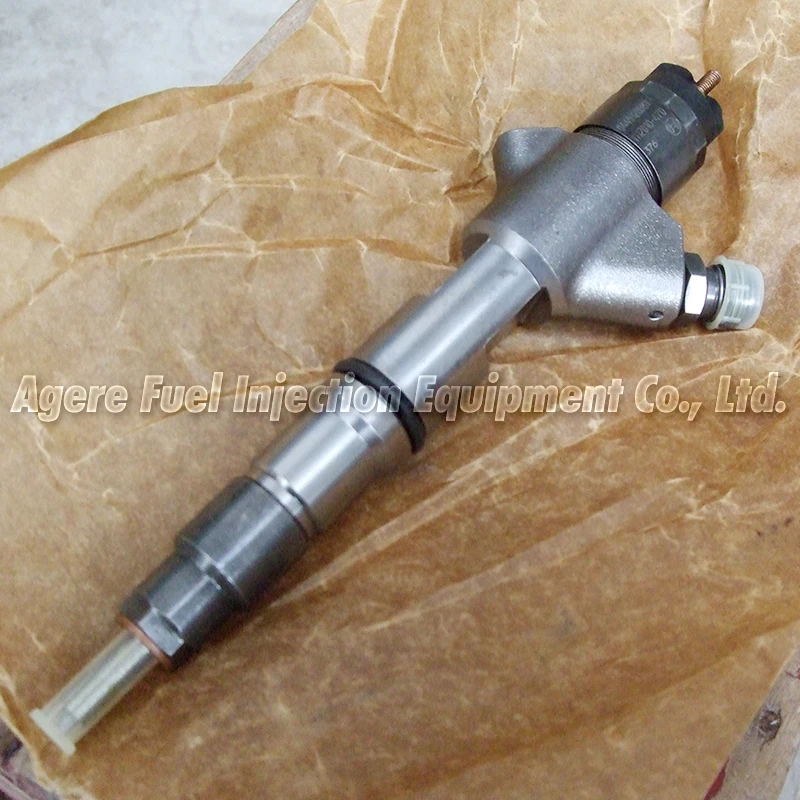 

Common rail fuel injector 0445120081