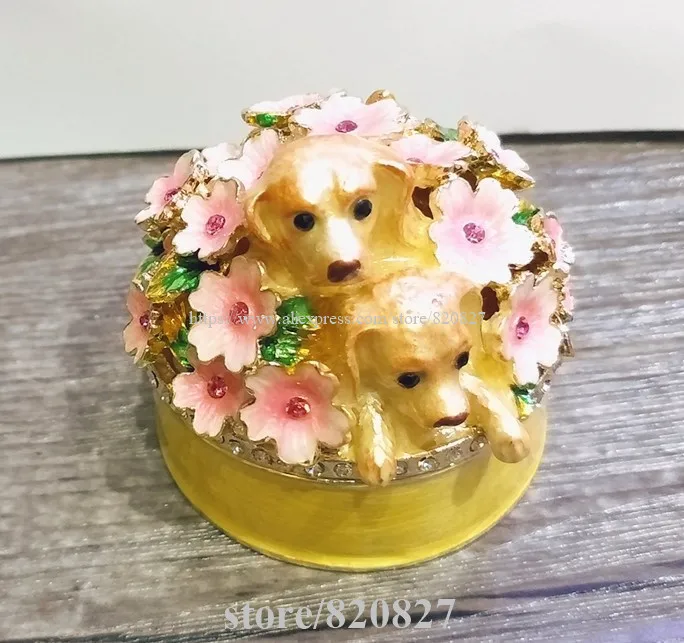 Decorative Dogs and Flowers on Lid Metal Round Trinket Keepsake Newest Puppy Figurine Wedding Favor Table Decoration