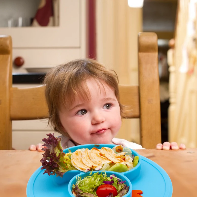 Qshare Table Mat Baby Duck Dishes Silicone Plate Suction Tray Antislip Mini Mat Children Kids Meal Fruits Tray Todder Placemat