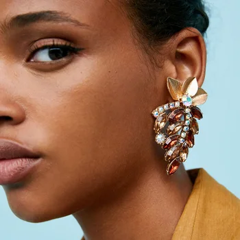 

JUJIA Vintage Ethnic Leaves Stud Earrings For Women Bohemian Statement Jewelry Crystal Earrings Brincos