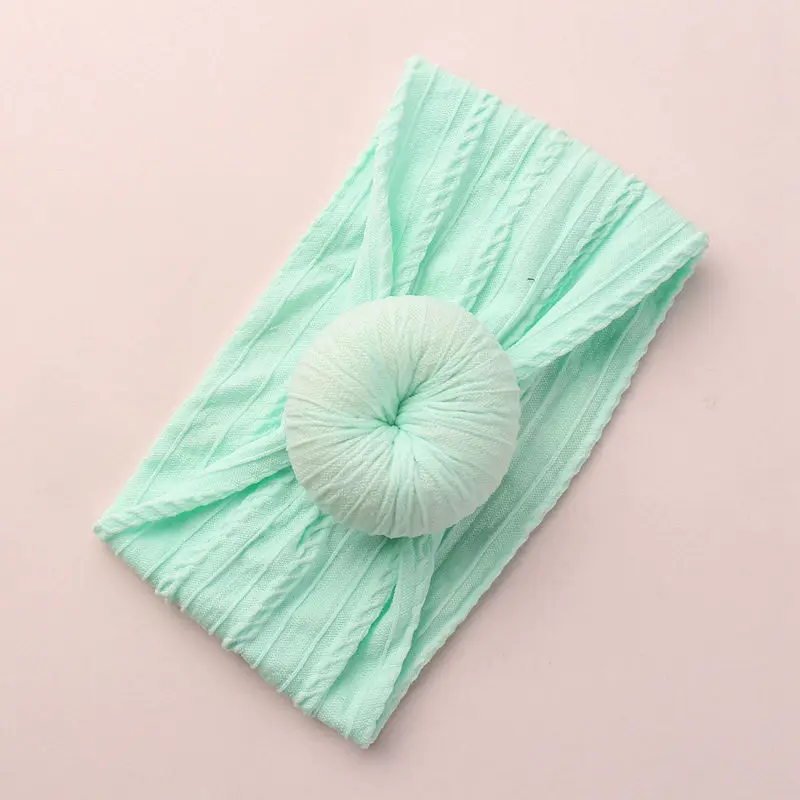 16 light green