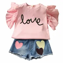 Одежда для девочек комплект с надписью «Love» короткий рукав футболки + сердце мини шорты комплект одежды для маленьких девочек новые летние