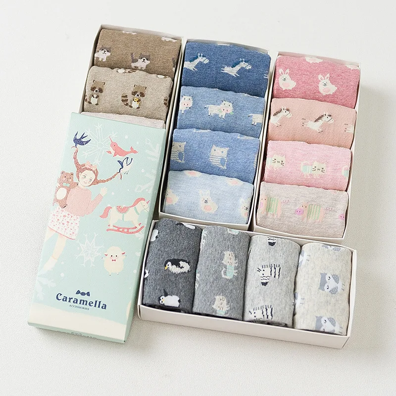 Gift Box women cute cartoon animal series cotton socks for ladies autumn winter fashion socks 4pairs/box