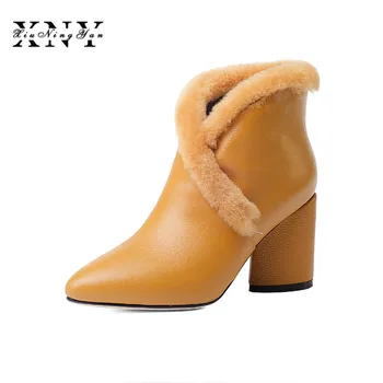 

XIUNINGYAN Womens Shoes Botas Mujer Winter Boots GenuineLeather Ankle Slip-On Work Safety Square Heel Warm Wool Shoes Big Size