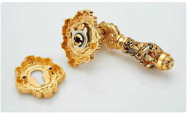 Fechadura e peças p porta