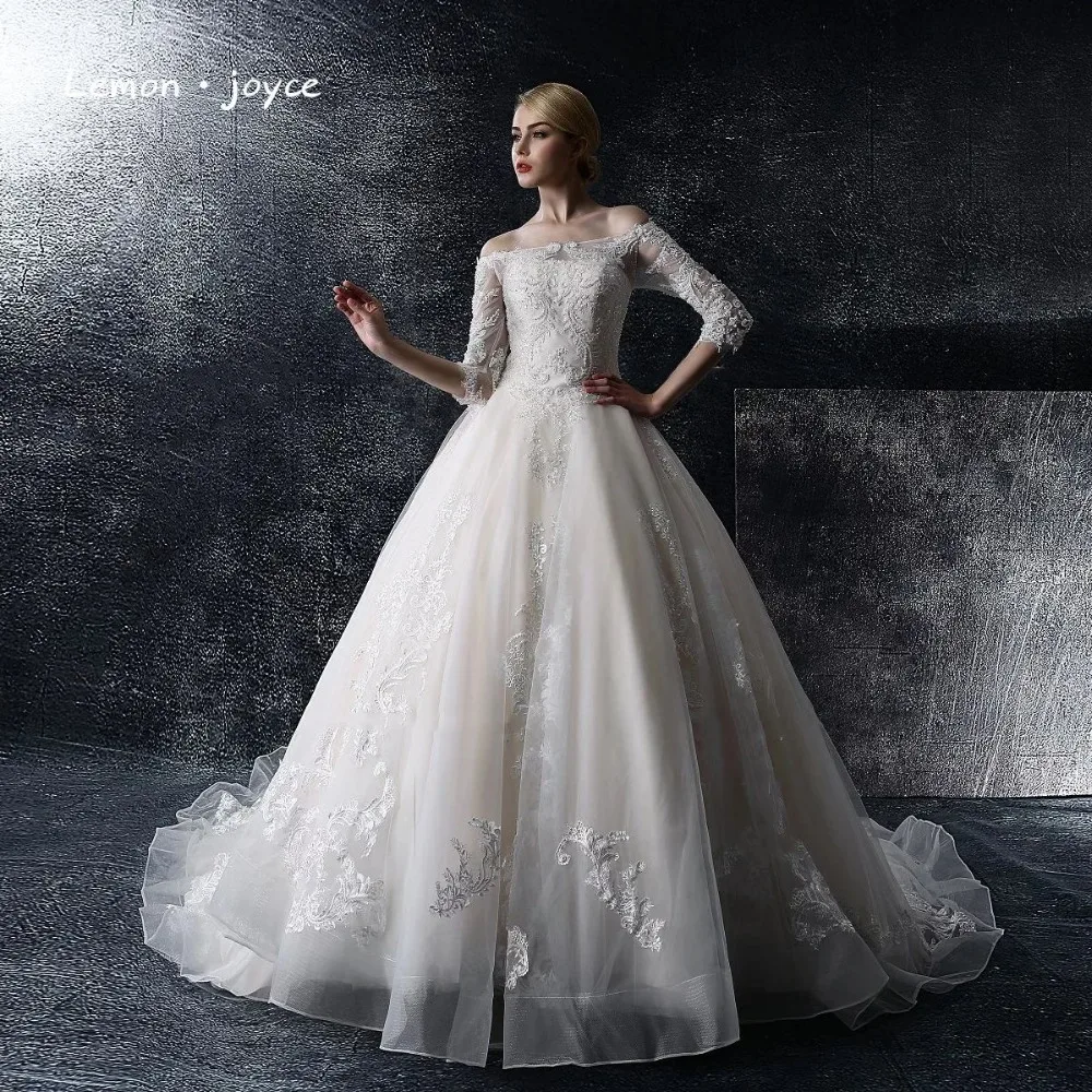

Lemon joyce White Lace Beading Wedding Dresses 2019 Boat Neck Vintage Court TrainBridal Ball Gowns Dubai Arabic robe De Mariage