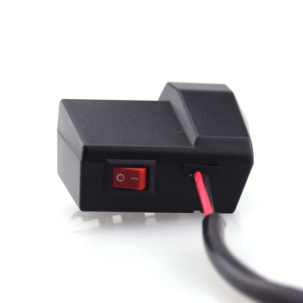 Мотоцикл 12/24V Dual USB Автомобильное зарядное устройство Зарядное с светодиодный