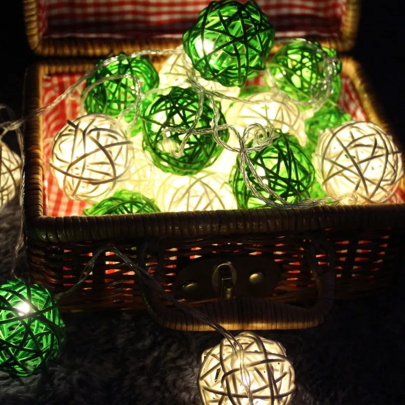 

CLAITE 5M 40 Rattan Ball LED String Lights Battery Operated Fairy Christmas Patio Garland Wedding Decorative Lights