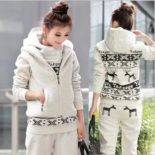 winter tracksuit womens